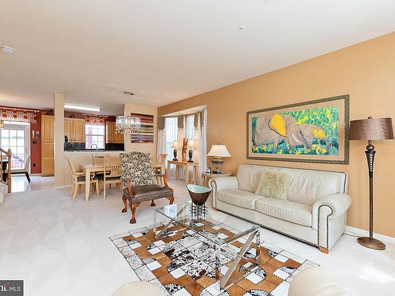 3rd image of 2280 Indian Summer Dr