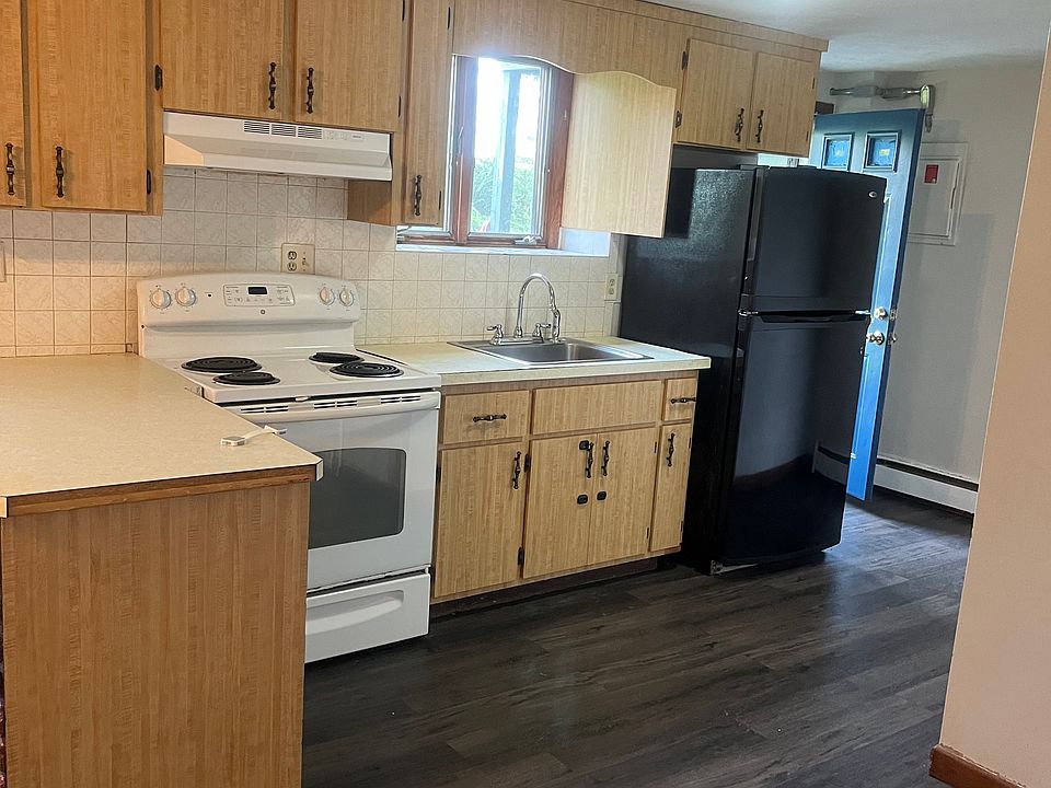 1st image of 10 Piedmont St #1