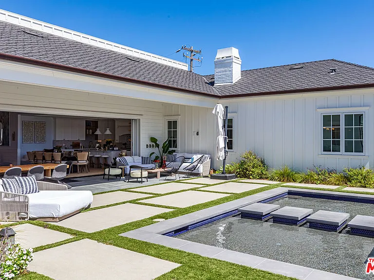 6671 Dume Dr — Photo 19