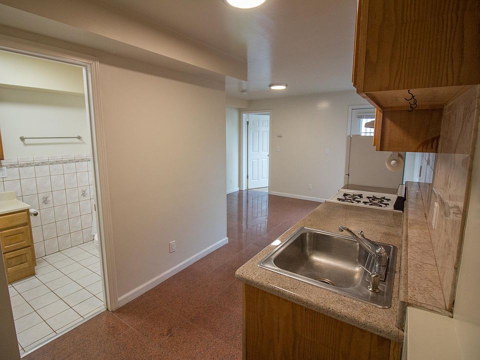 1st image of 1438 31st Ave #B