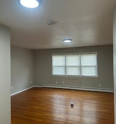 4th image of 20 Springside Ave #A