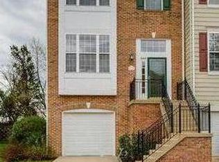 965 Herons Run Ln, Woodbridge, VA 22191