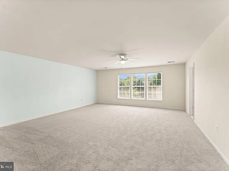 8309 Double Eagle St — Photo 31