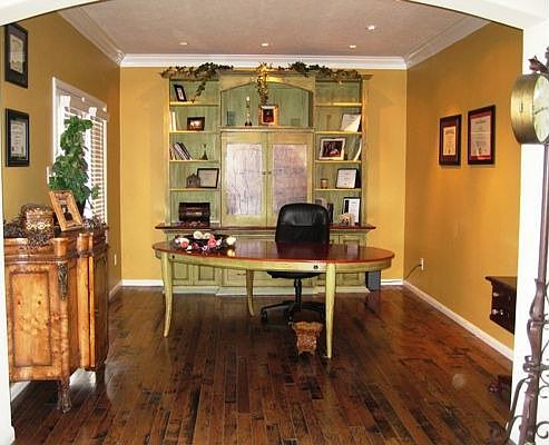 Study/Formal Living Room