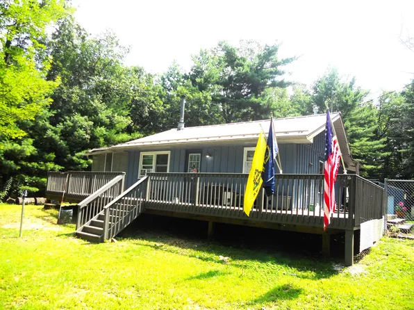 W4643 S Pearl Lake Rd, Redgranite, WI 54970