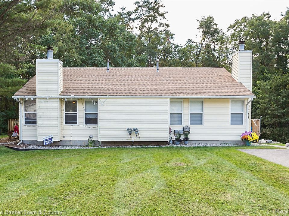 1st image of 11282 Lake Forest Dr