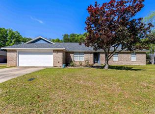 6059 Gillette Dr, Milton, FL 32570