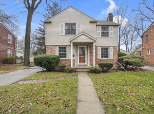 3780 Cumberland Rd, Berkley, MI 48072