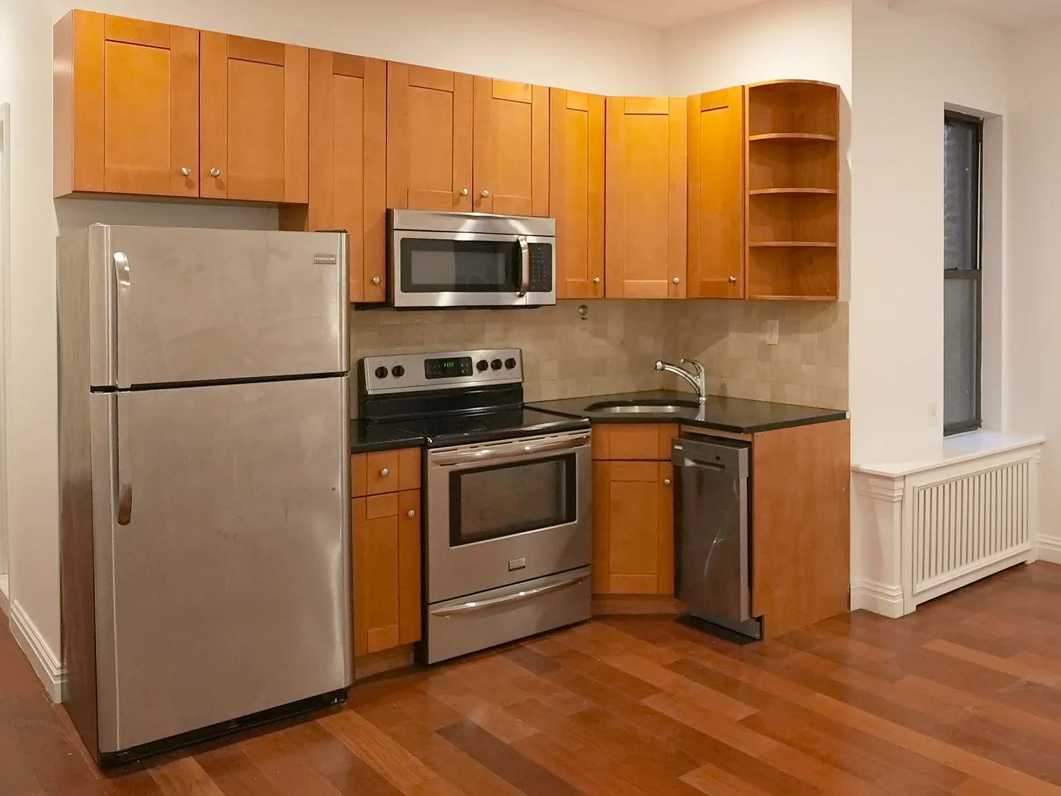423 West 125th Street — Photo 2