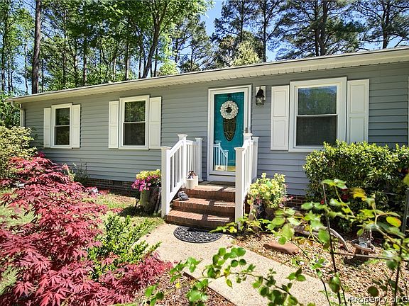5th image of 2069 E Snug Harbor Dr