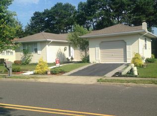 144 Freeport Blvd, Toms River, NJ