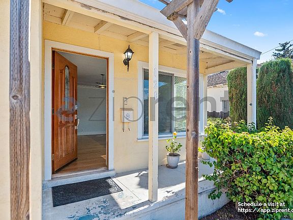 4th image of 128 Azalia Dr