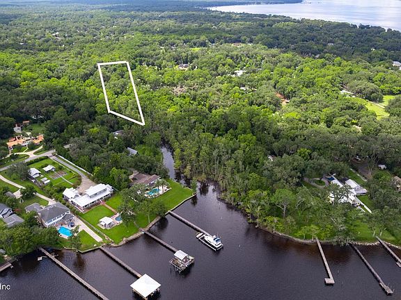 3rd image of 1345 FRUIT COVE Road N