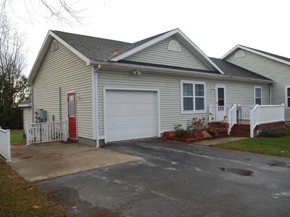 1 Sam Hannah Dr, Swanton, VT 05488