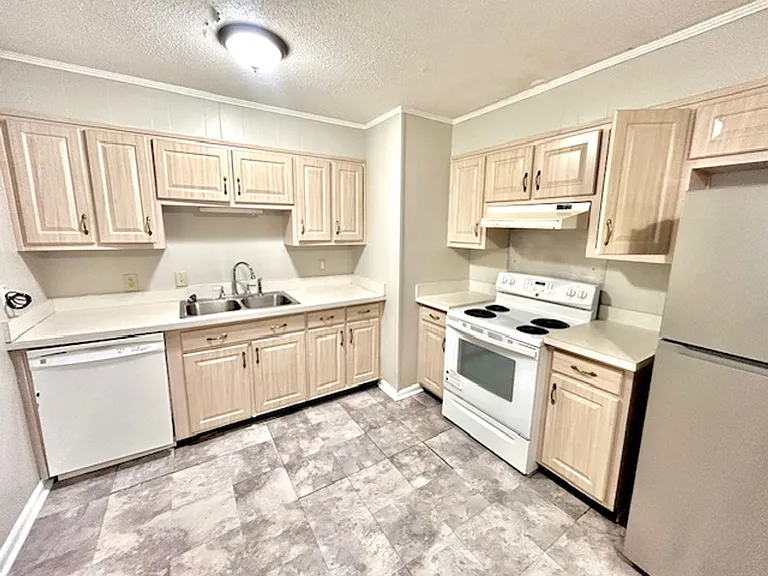 3305 E Tucker Dr NW — Photo 5