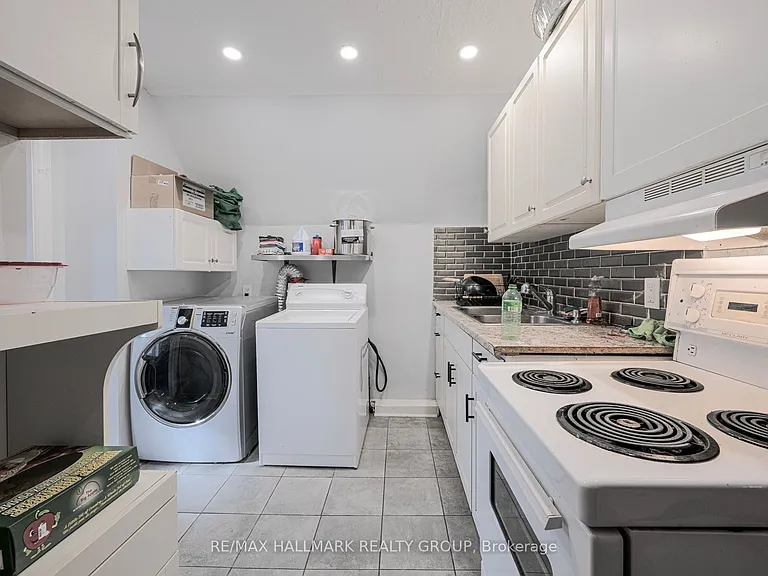 5561 Manotick Main St #1 — Photo 6