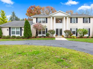 17995 Versailles Ave, Brookfield, WI 53045