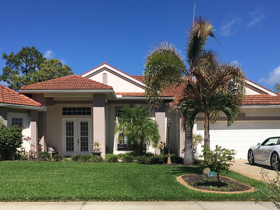 1st image of 1562 W Hillsborough Blvd