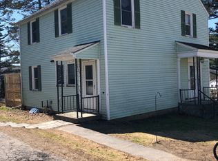 8 Silver St, Bucksport, ME 04416