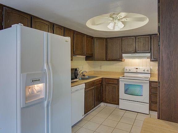 3rd image of 189 Kingsway Way