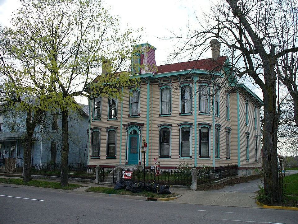 1st image of 341 N Main St