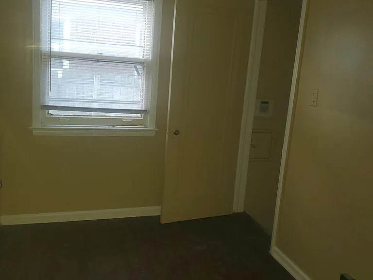 15736 Biltmore St — Photo 13