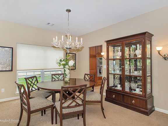 5th image of 73 Hamlet Dr #35