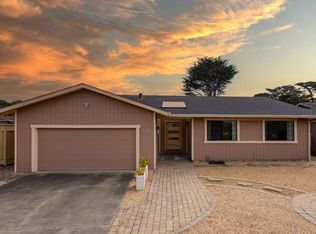 121 Arbor Ln, Moss Beach, CA 94038