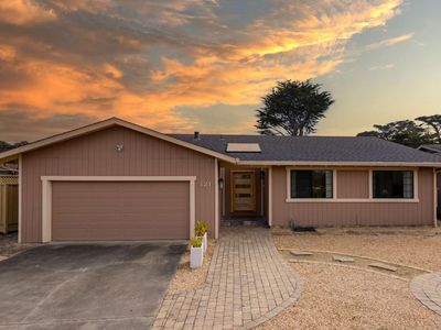 121 Arbor Ln, Moss Beach, CA, 94038