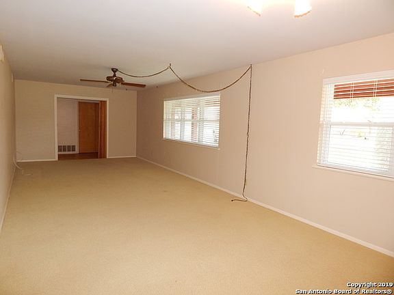 5th image of 1243 River Acres Dr