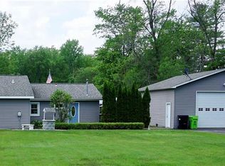 9583 Hitchcock Point Rd, Bridgeport, NY 13030