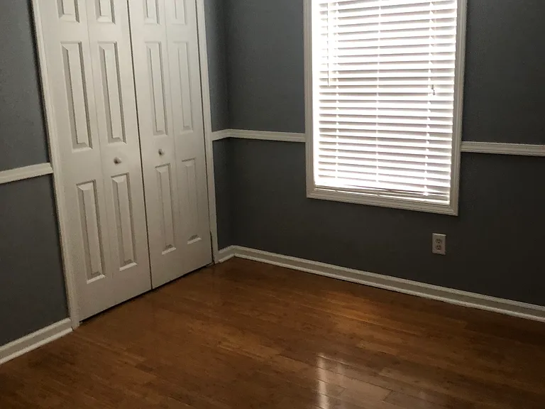 2400 Kirkstone Dr — Photo 25