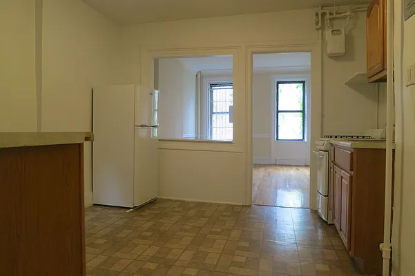 Rented by GPA Realty | media 14