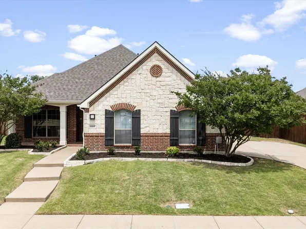 1113 Woods Rd, Forney, TX 75126