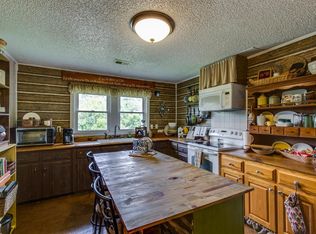 212 Sullivan Bend Rd, Elmwood, TN 38560