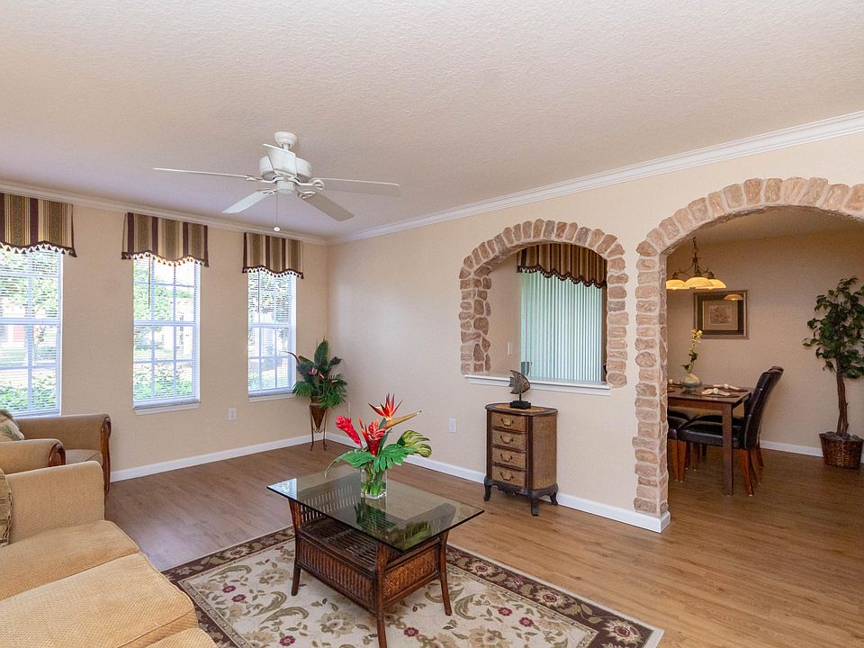 1st image of 10075 GATE Parkway #609