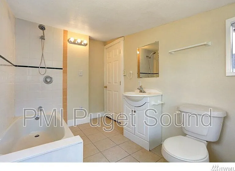 1108 S Ridgewood Ave — Photo 10