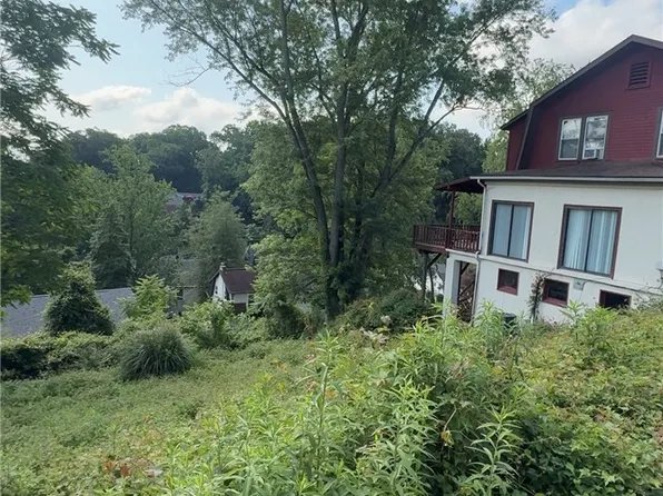 944 Ridgemont Rd, Charleston, WV 25314