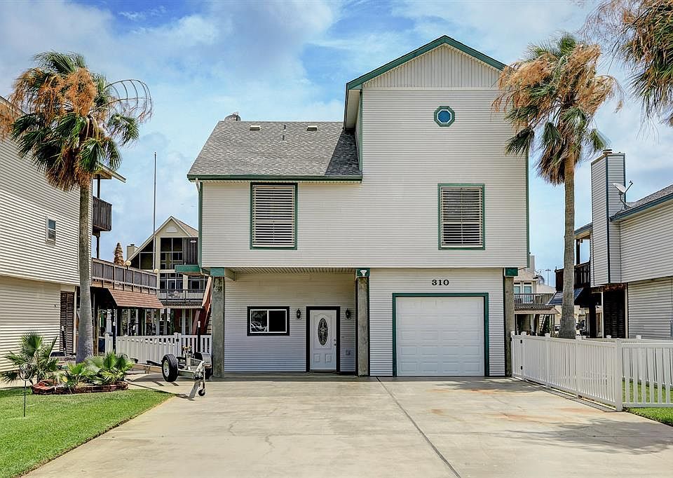 1st image of 310 Admiral Cir