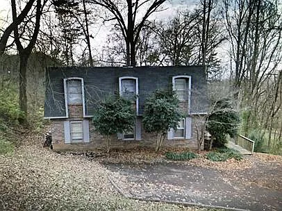 6809 Adrian Road - II — Photo 2