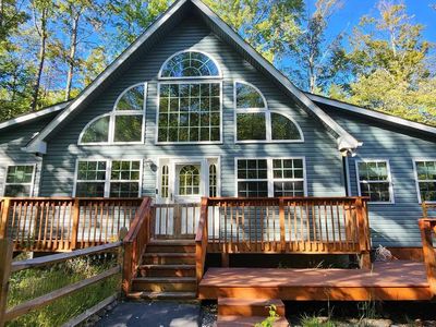 3136 Tuskegee Dr, Pocono Lake, PA, 18347