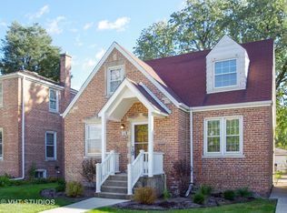 5645 N Canfield Ave, Chicago, IL 60631
