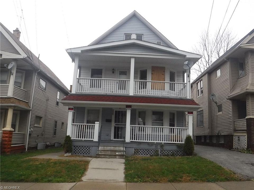 1st image of 9621 Stoughton Ave