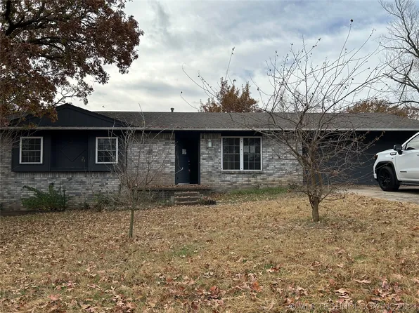 708 Elmwood Dr, Cleveland, OK 74020