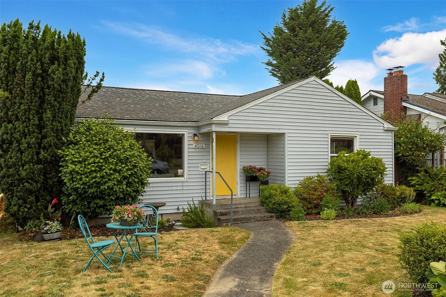 4016 52nd Avenue SW photo 1