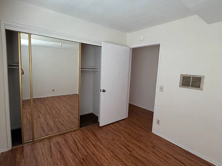 12032 Manor Dr #1 — Photo 2
