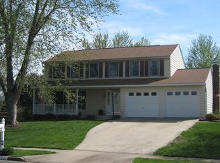 2221 Stirrup Iron Ln, Reston, VA 20191