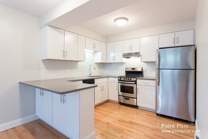 1st image of 61 Moraine St #15