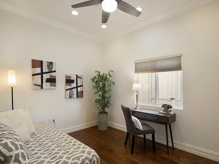 4337 Vista Pl — Photo 32