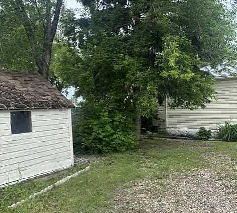 3rd image of 5147 S 53rd St
